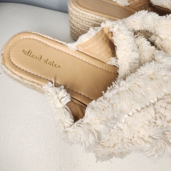 Altar’d State Platform Wedge Sandals Women’s Size 10 Wales Furry Espadrille NWOT - Picture 2 of 6